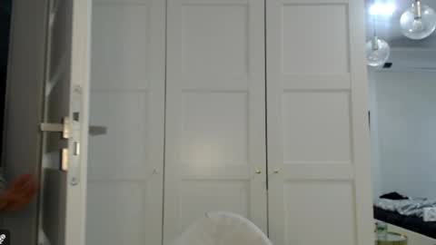 Snapshot of courtney_lux chatting on March 31, 7:09 am Courtney online show from March 31, 7:09 am