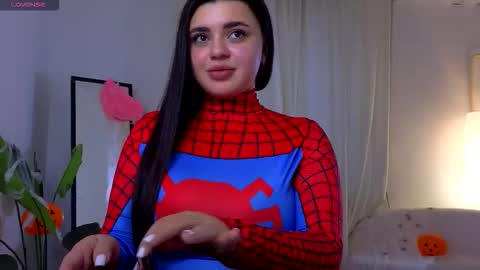 Courtney online show from October 31, 1:34 pm