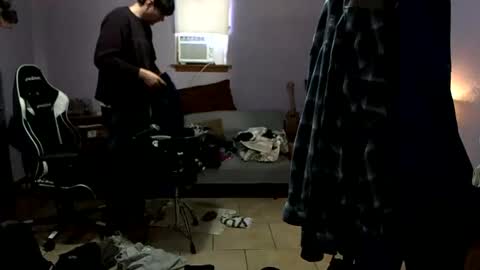 Snapshot of courtshipdating chatting on March 16, 10:25 pm Harry online show from March 16, 10:25 pm