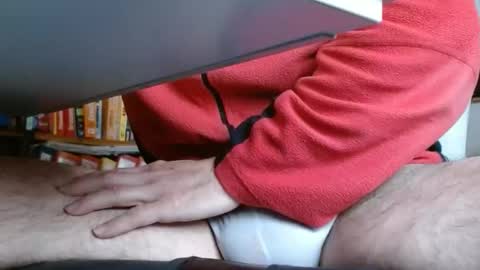 Snapshot of coverboy chatting on November 11, 8:25 am coverboy online show from November 11, 8:25 am