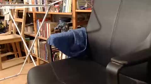 coyote017 online show from March 21, 4:21 pm