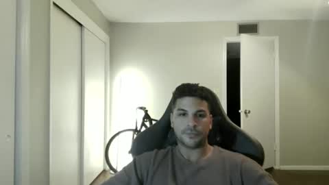 Snapshot of cpapichulo chatting on January 7, 3:20 am CpapiChulo online show from January 7, 3:20 am