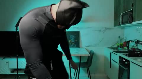 CraveLorenzo online show from December 20, 12:01 pm