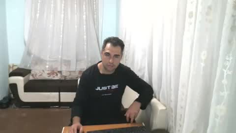 Snapshot of crazy____boy09 chatting on November 1, 9:39 pm crazy____boy09 online show from November 1, 9:39 pm