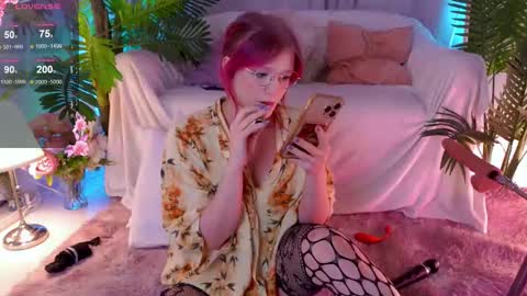 Sonya online show from February 25, 9:35 pm