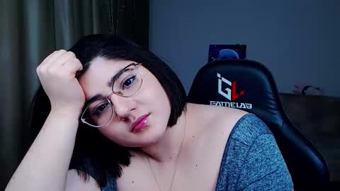 Snapshot of crazy_bunya chatting on December 6, 1:44 pm Crazy Bunya online show from December 6, 1:44 pm