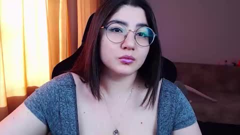 Snapshot of crazy_bunya chatting on May 10, 1:27 pm Crazy Bunya online show from May 10, 1:27 pm
