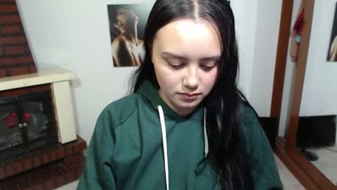 Snapshot of crazy_daniela chatting on September 12, 8:53 pm crazy_daniela online show from September 12, 8:53 pm