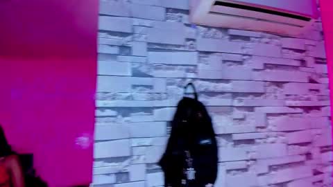 Snapshot of crazy_sex_cult chatting on October 14, 1:45 pm Crazy Sex Cult- Girl Thayler Age 18- Boy Louis Age 20 online show from October 14, 1:45 pm