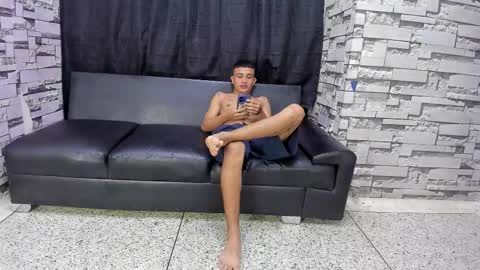 Snapshot of crazy_sex_cult chatting on November 4, 1:21 pm Crazy Sex Cult- Girl Thayler Age 18- Boy Louis Age 20 online show from November 4, 1:21 pm