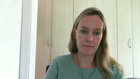 Anny online show from December 27, 1:39 pm