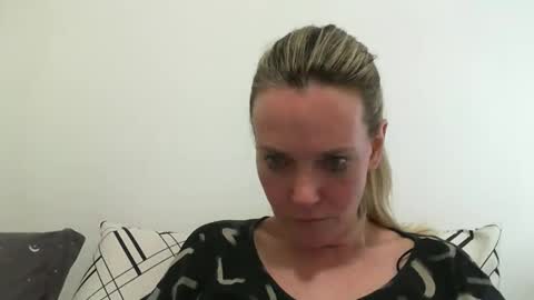 Anny online show from December 29, 12:52 am