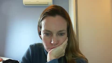 Snapshot of crazyanny chatting on September 24, 4:10 pm Anny online show from September 24, 4:10 pm