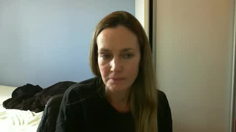 Snapshot of crazyanny chatting on October 20, 4:07 pm Anny online show from October 20, 4:07 pm