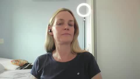 Anny online show from January 13, 4:01 pm