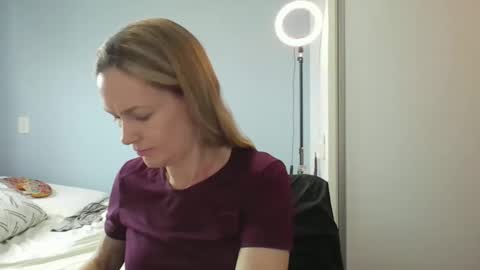 Anny online show from February 5, 10:53 am