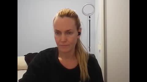 Anny online show from May 15, 11:12 pm