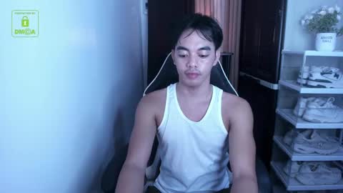 Snapshot of crazyasiancum chatting on December 4, 10:35 am Zion online show from December 4, 10:35 am