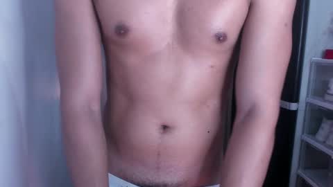 Snapshot of crazyasiancum chatting on December 21, 3:02 am Zion online show from December 21, 3:02 am