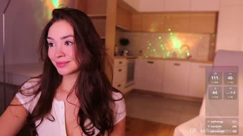 Snapshot of crazybabyyy chatting on November 18, 2:39 am Valeri Val online show from November 18, 2:39 am