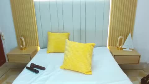 Sara online show from December 14, 12:21 pm