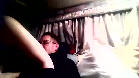 crazybuilder1 online show from March 30, 1:28 am