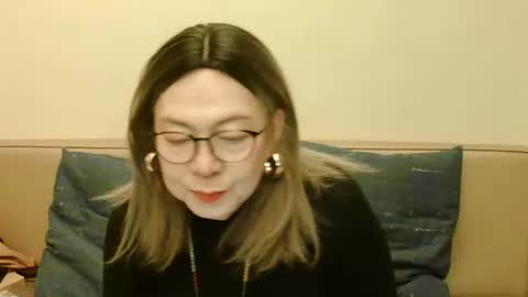 Kelly   online show from December 21, 3:30 pm