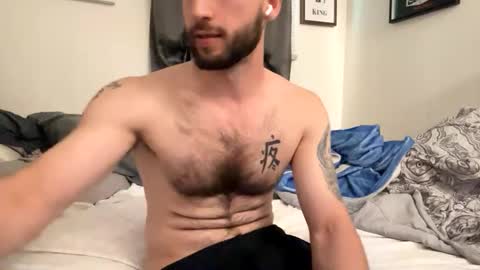 crazydill28 online show from May 1, 3:05 pm