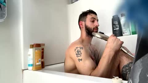 crazydill28 online show from May 12, 5:32 pm