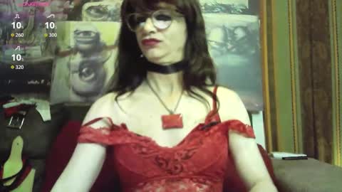 Snapshot of crazyjuny chatting on December 4, 11:57 pm CrazyJuny online show from December 4, 11:57 pm