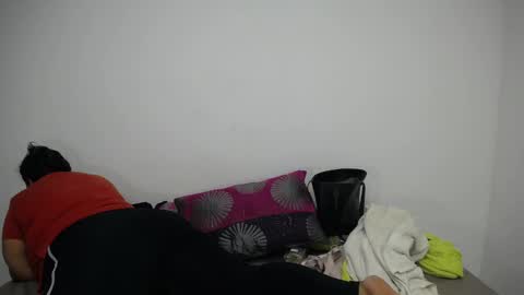 Snapshot of crazyonme chatting on March 12, 7:09 pm diosalinda online show from March 12, 7:09 pm