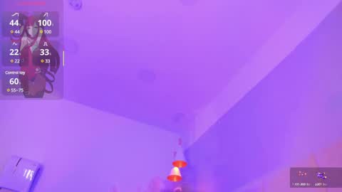 Snapshot of crazyorange4 chatting on March 9, 1:26 pm You can ask online show from March 9, 1:26 pm