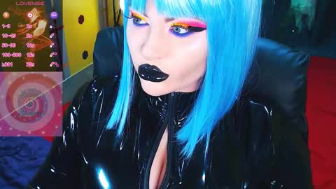 Roxy online show from October 29, 2:41 pm