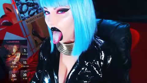 Roxy online show from June 30, 3:02 pm