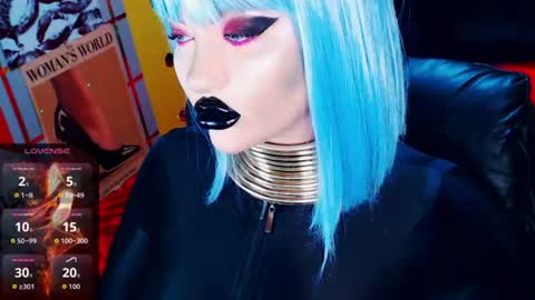 Roxy online show from August 8, 3:25 pm