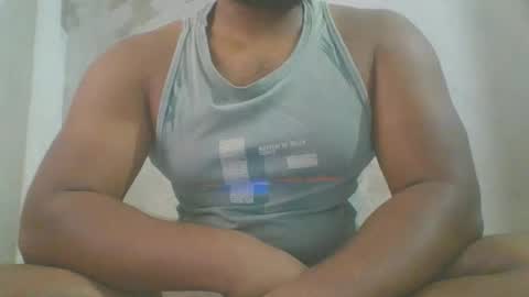 crazzy_booy online show from February 18, 4:19 am
