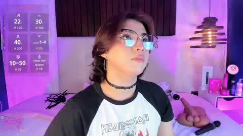 creamy_angelo online show from May 12, 9:34 pm