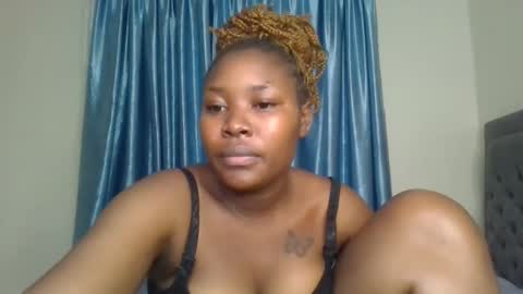 creamy_pie1 online show from March 14, 2:28 am