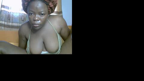 Snapshot of creamypussyxx chatting on November 18, 1:04 pm creamypussyxx online show from November 18, 1:04 pm