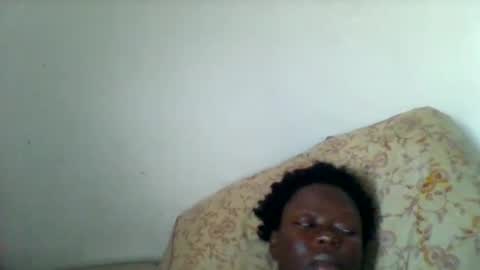 Snapshot of creamypussyxx chatting on March 2, 7:48 am creamypussyxx online show from March 2, 7:48 am