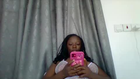 Snapshot of creamypussyxx chatting on March 20, 7:57 am creamypussyxx online show from March 20, 7:57 am