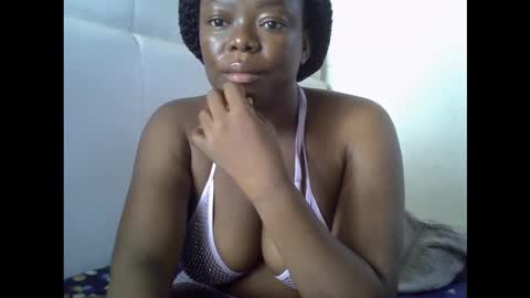 Snapshot of creamypussyxx chatting on March 26, 11:16 am creamypussyxx online show from March 26, 11:16 am