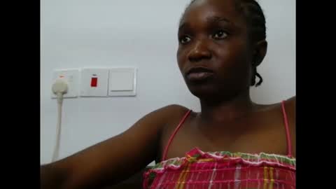 creamyxsugar online show from October 3, 9:23 pm