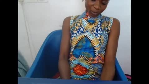 creamyxsugar online show from October 15, 11:10 am