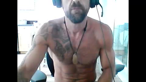 Snapshot of creatureofbeauty chatting on September 11, 8:31 pm creatureofbeauty online show from September 11, 8:31 pm