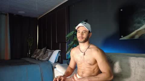 CRHISTIAN online show from October 21, 10:10 pm