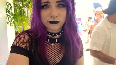 Crimson Kitten online show from May 13, 5:43 pm
