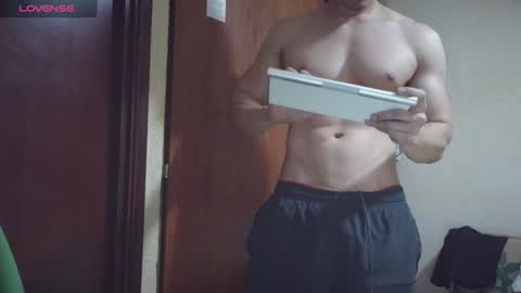 cris2428 online show from October 31, 4:02 am