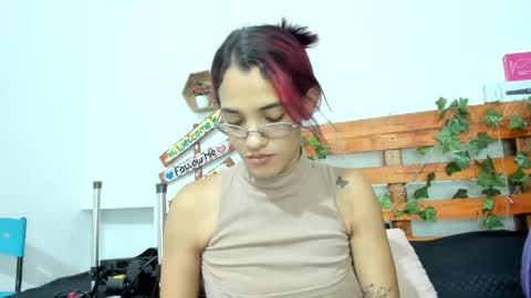 Snapshot of cris_dulce chatting on May 20, 7:53 pm cris_dulce online show from May 20, 7:53 pm