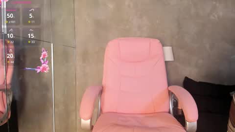 Snapshot of cris_sasha chatting on March 24, 11:43 pm cris sasha online show from March 24, 11:43 pm